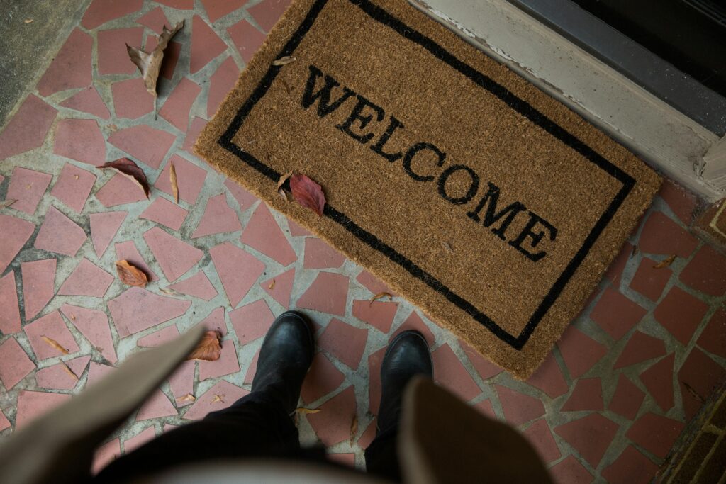 gestion des arrivées et départs check-in check-out automatisé airbnb booking